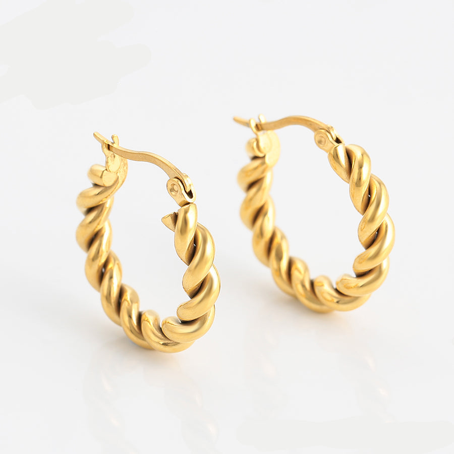 Twisted Halo Hoops