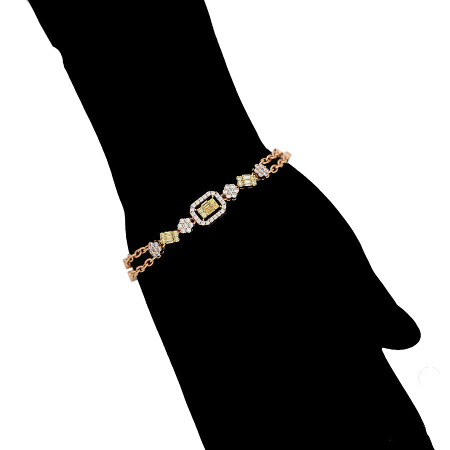 Lunaira link bracelet