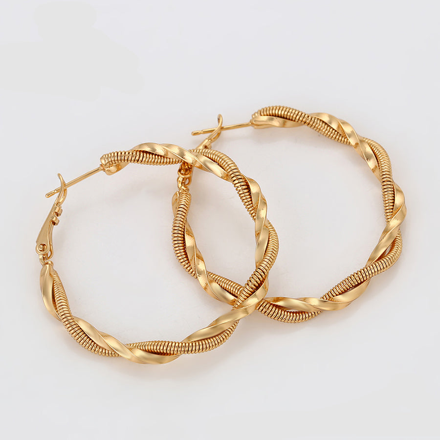 Twisted Halo Hoops