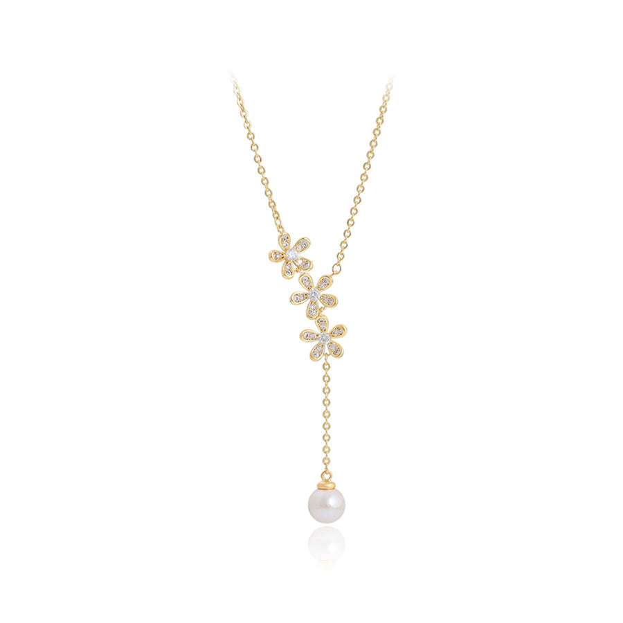 Petal and Pearl Necklace