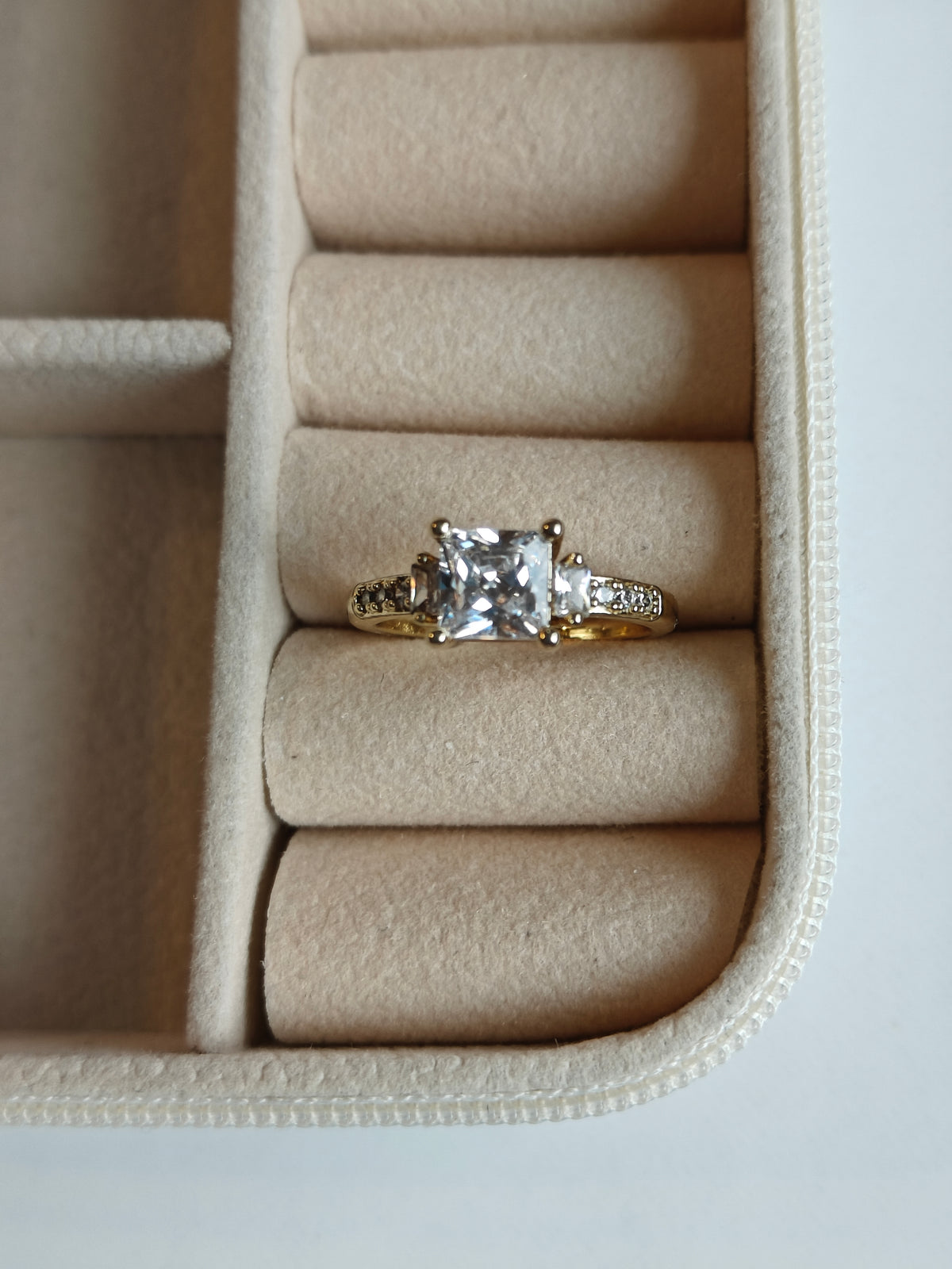 Golden Muse Ring