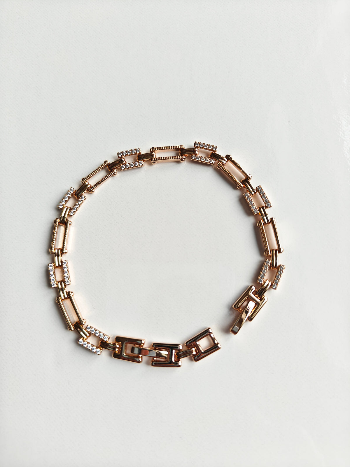 Eternal Spark Link Bracelet