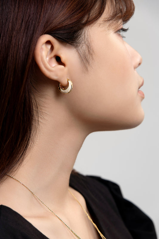 Shell-Kissed Hoops