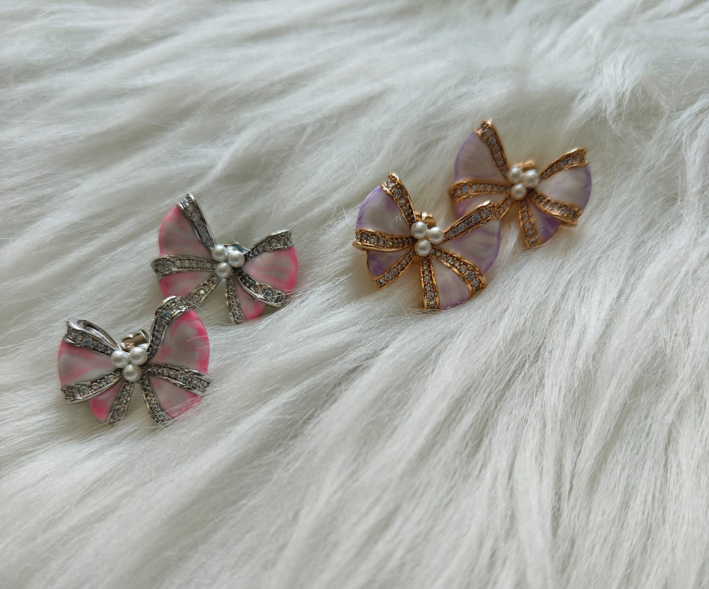 Sweetheart Bow Earrings